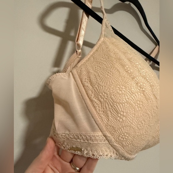 Chantelle Festivite Plunge Underwire Lace Bra Size 36DDD NWT C36820 - Picture 6 of 12